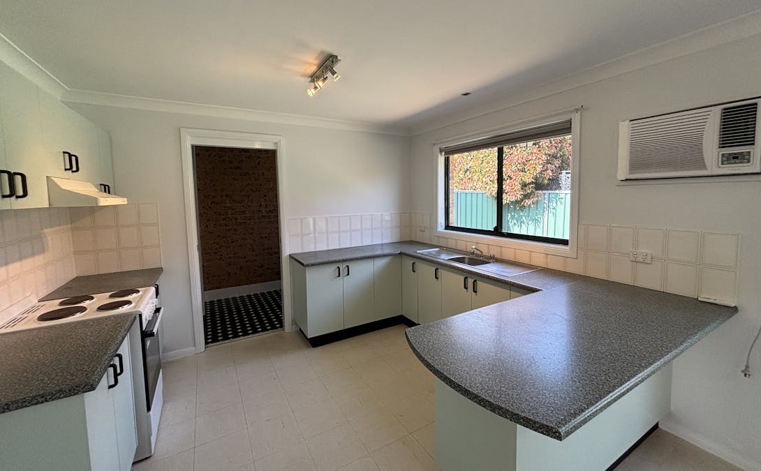 4 Boronia Place, Dubbo, NSW, 2830 - Image 4