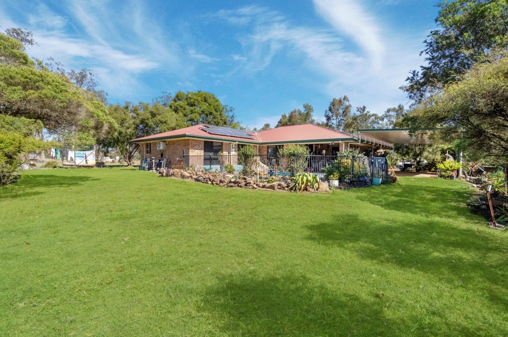 19 Caledonian Road, Walloon, QLD, 4306 - Image 2