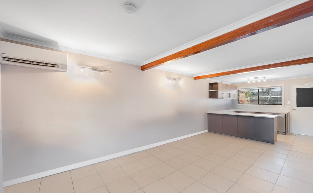 3/35 French Street, South Gladstone, QLD, 4680 - Image 2