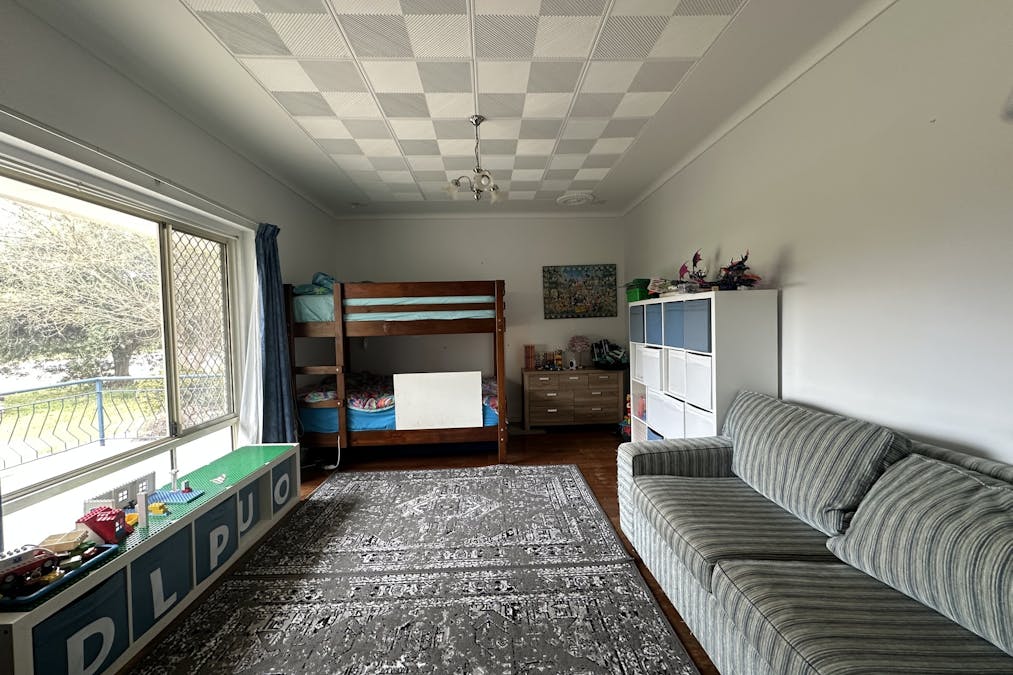 2 Conroy Street, Katanning, WA, 6317 - Image 6