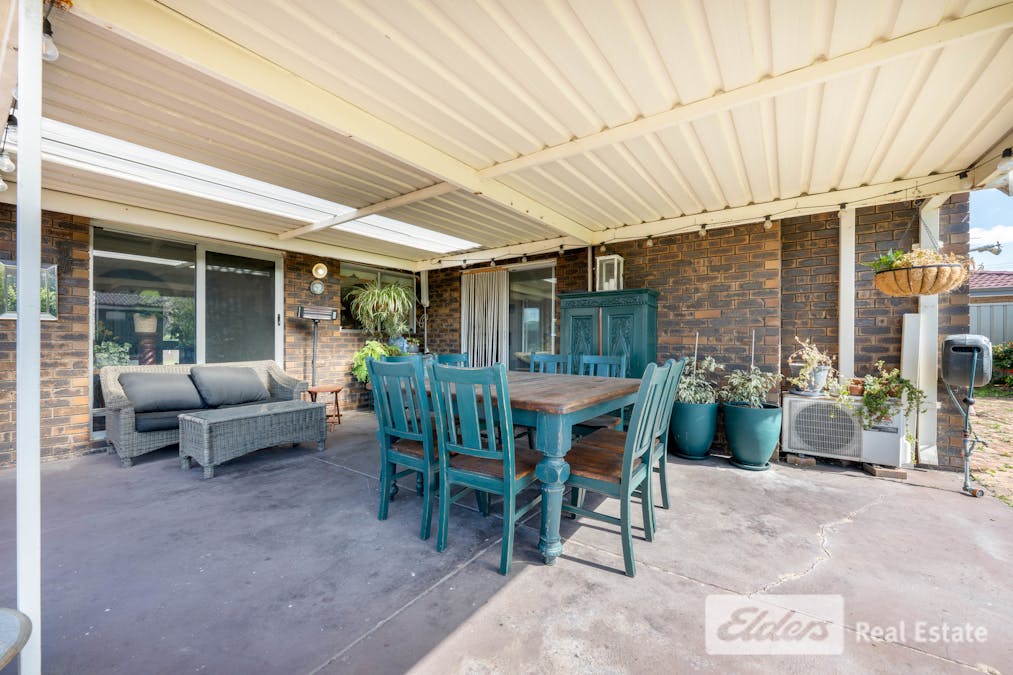 31 Tropicana Way, Safety Bay, WA, 6169 - Image 12
