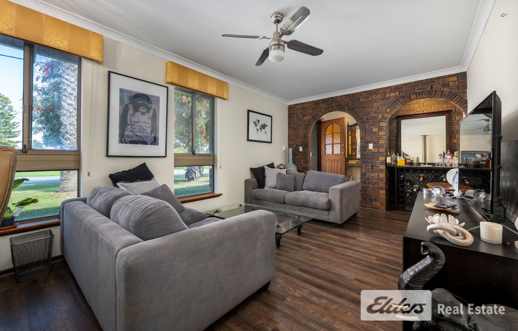31 Tropicana Way, Safety Bay, WA, 6169 - Image 4
