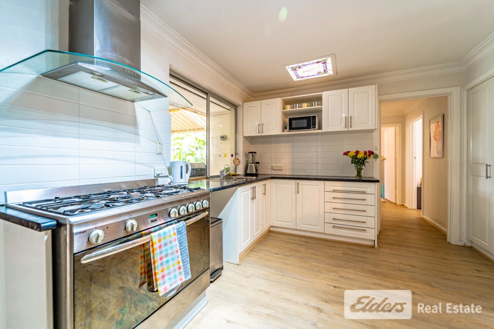 3 Fairmile Street, Warnbro, WA, 6169 - Image 19