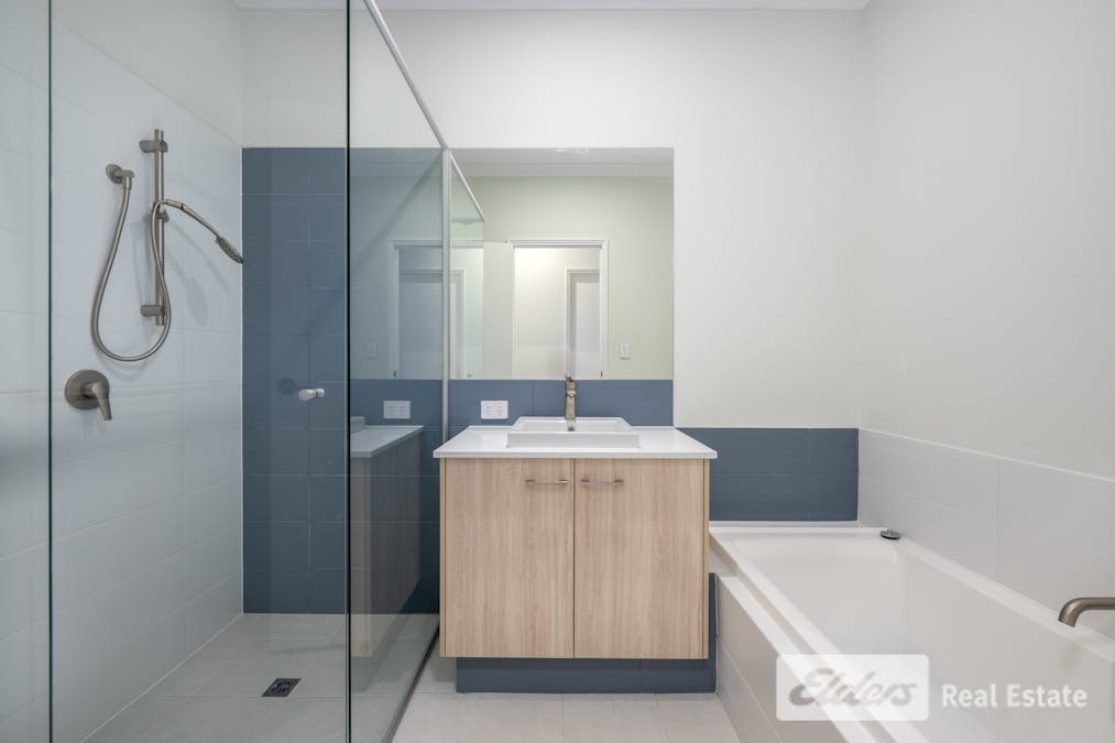 24 Armadan Court, Byford, WA, 6122 - Image 12