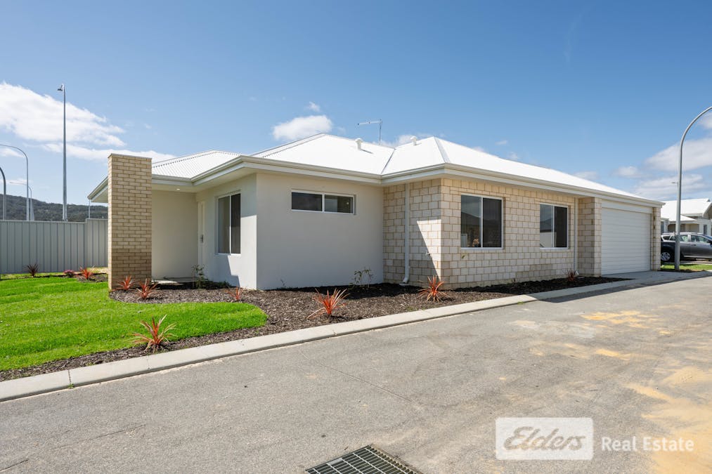 24 Armadan Court, Byford, WA, 6122 - Image 2