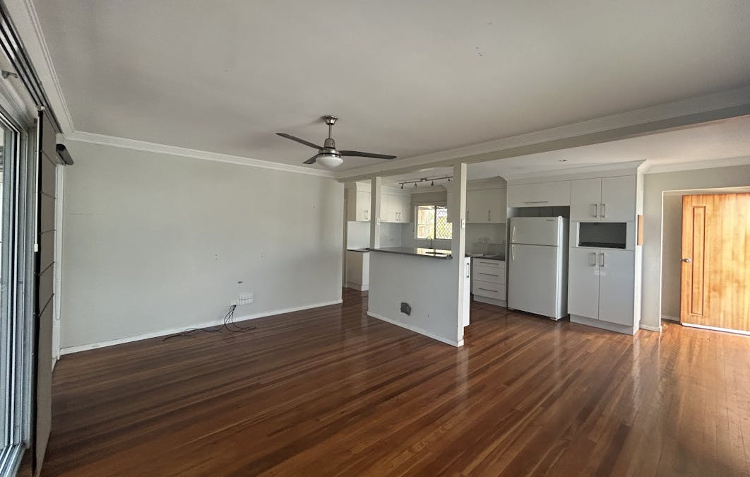 5 Ellen Street, West Gladstone, QLD, 4680 - Image 2