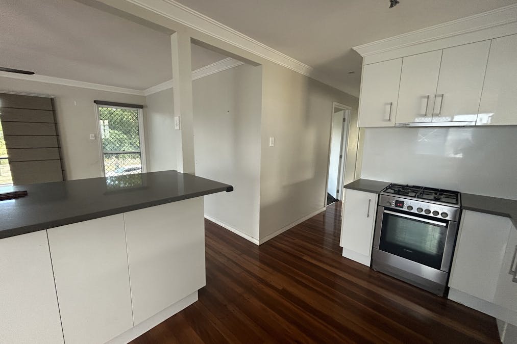 5 Ellen Street, West Gladstone, QLD, 4680 - Image 3