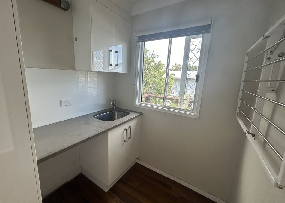 5 Ellen Street, West Gladstone, QLD, 4680 - Image 10