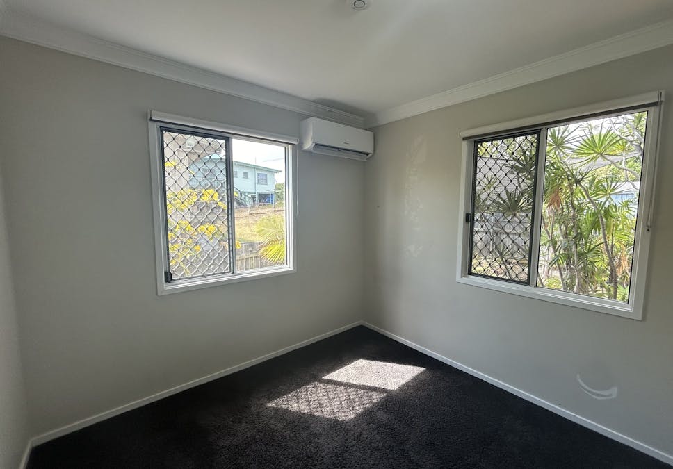 5 Ellen Street, West Gladstone, QLD, 4680 - Image 9