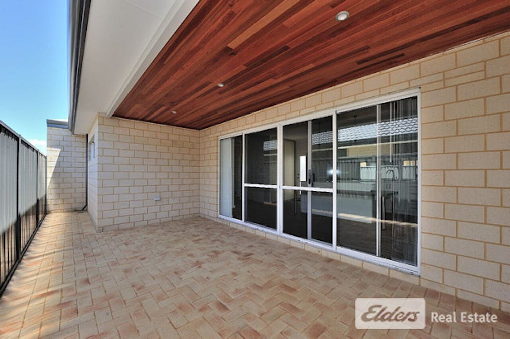 15 Flagship Avenue, Waikiki, WA, 6169 - Image 12