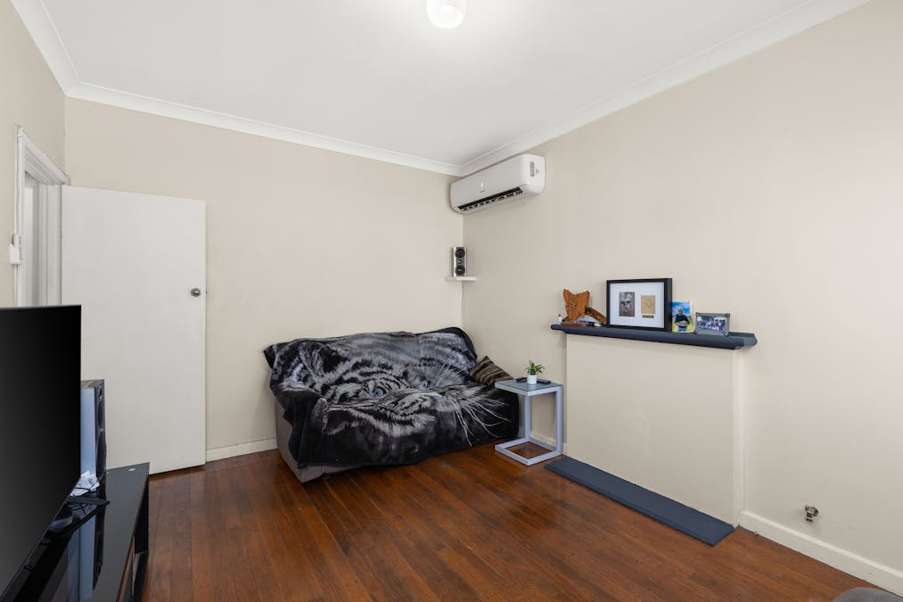 6 Boyalla Street, Carey Park, WA, 6230 - Image 3