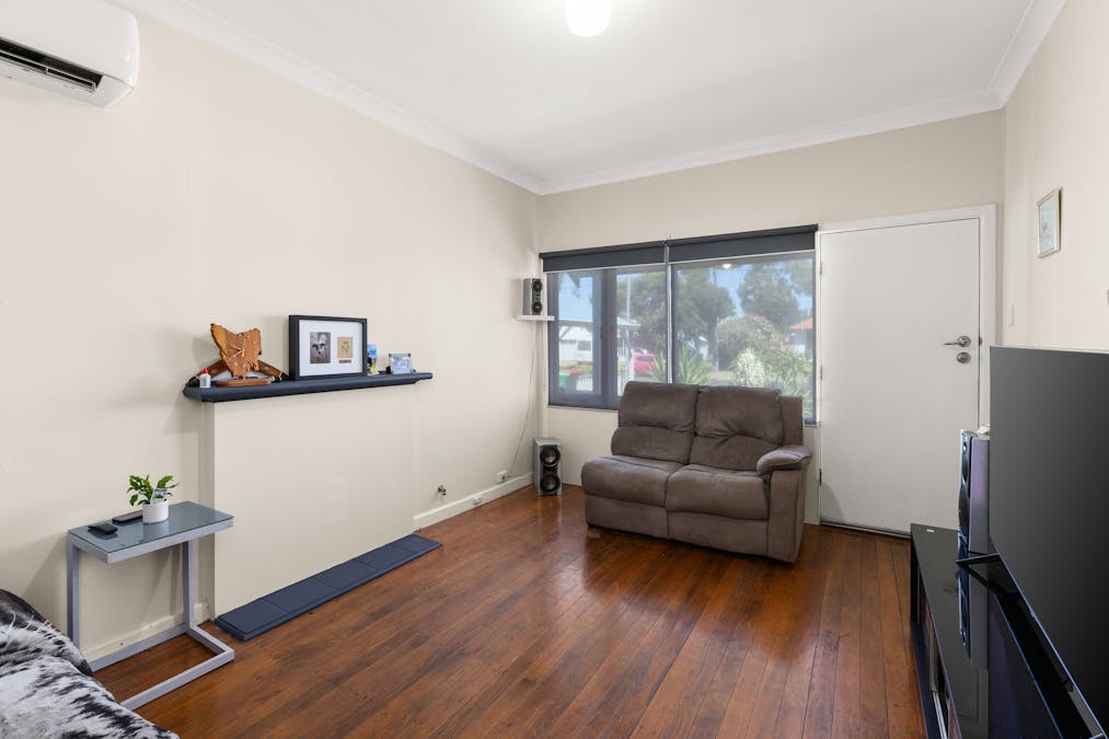 6 Boyalla Street, Carey Park, WA, 6230 - Image 8