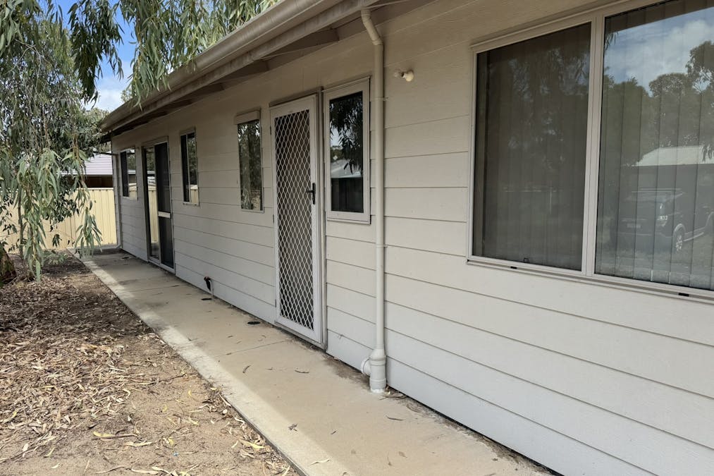 10/2 Eighth Street, York, WA, 6302 - Image 16