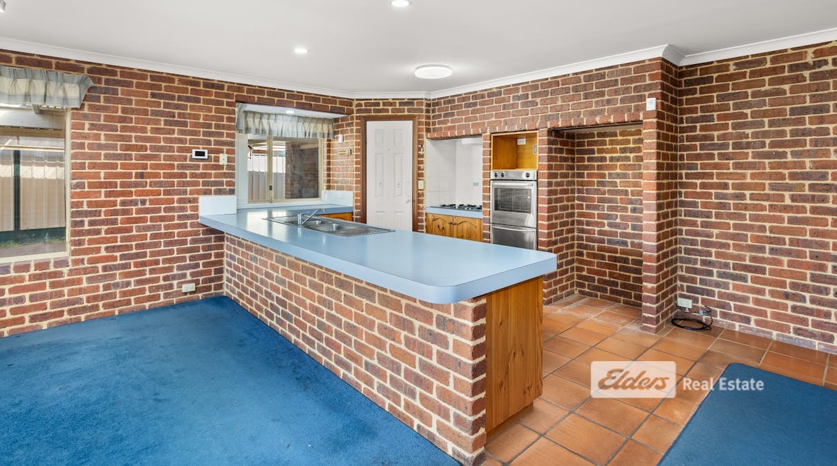 6 Gaudin Way, Australind, WA, 6233 - Image 4