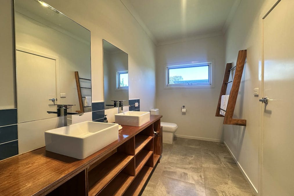 75 Main Road, Paynesville, VIC, 3880 - Image 9