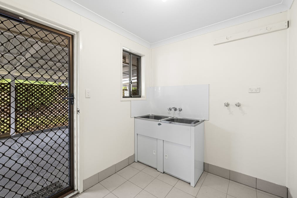 28 Clifford Street, Meringandan West, QLD, 4352 - Image 16