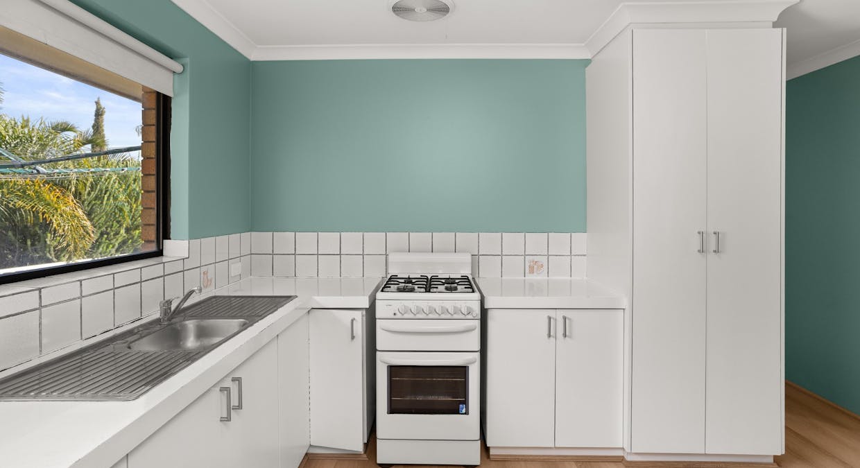 12 Hewison Street, Withers, WA, 6230 - Image 5