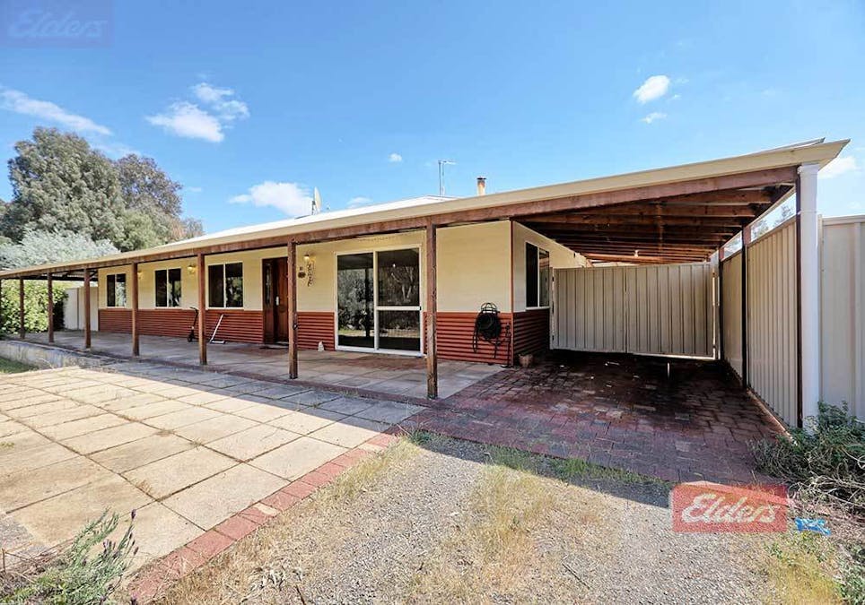 10 Cheetaning Street, Wandering, WA, 6308 - Image 31