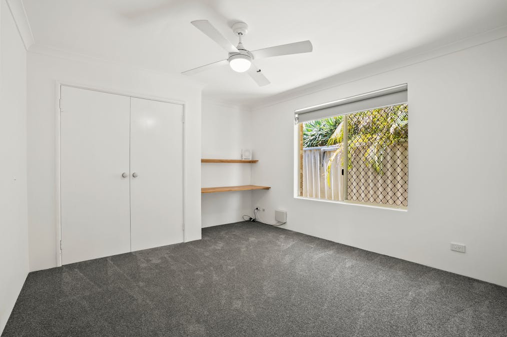 3 Sunderland Close, Greenfields, WA, 6210 - Image 15