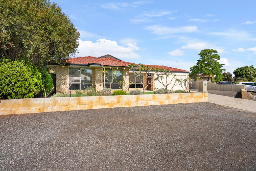 3 Sunderland Close, Greenfields, WA, 6210 - Image 25