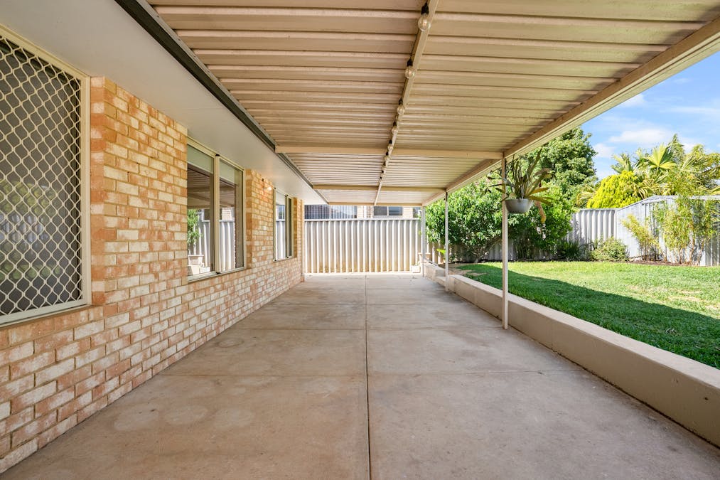 3 Sunderland Close, Greenfields, WA, 6210 - Image 21