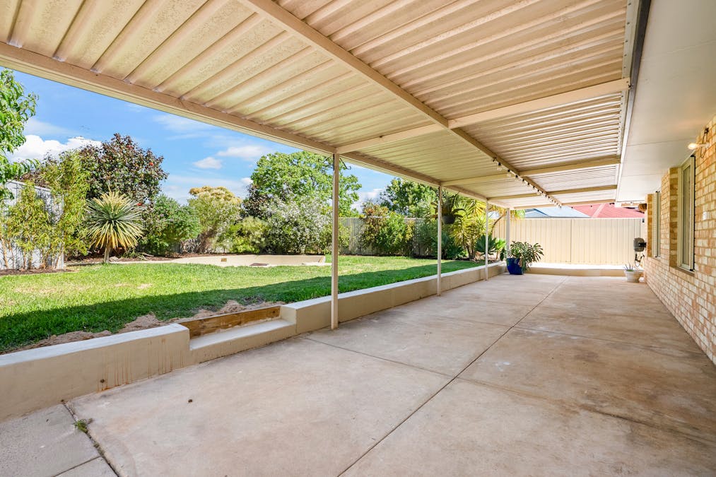 3 Sunderland Close, Greenfields, WA, 6210 - Image 17