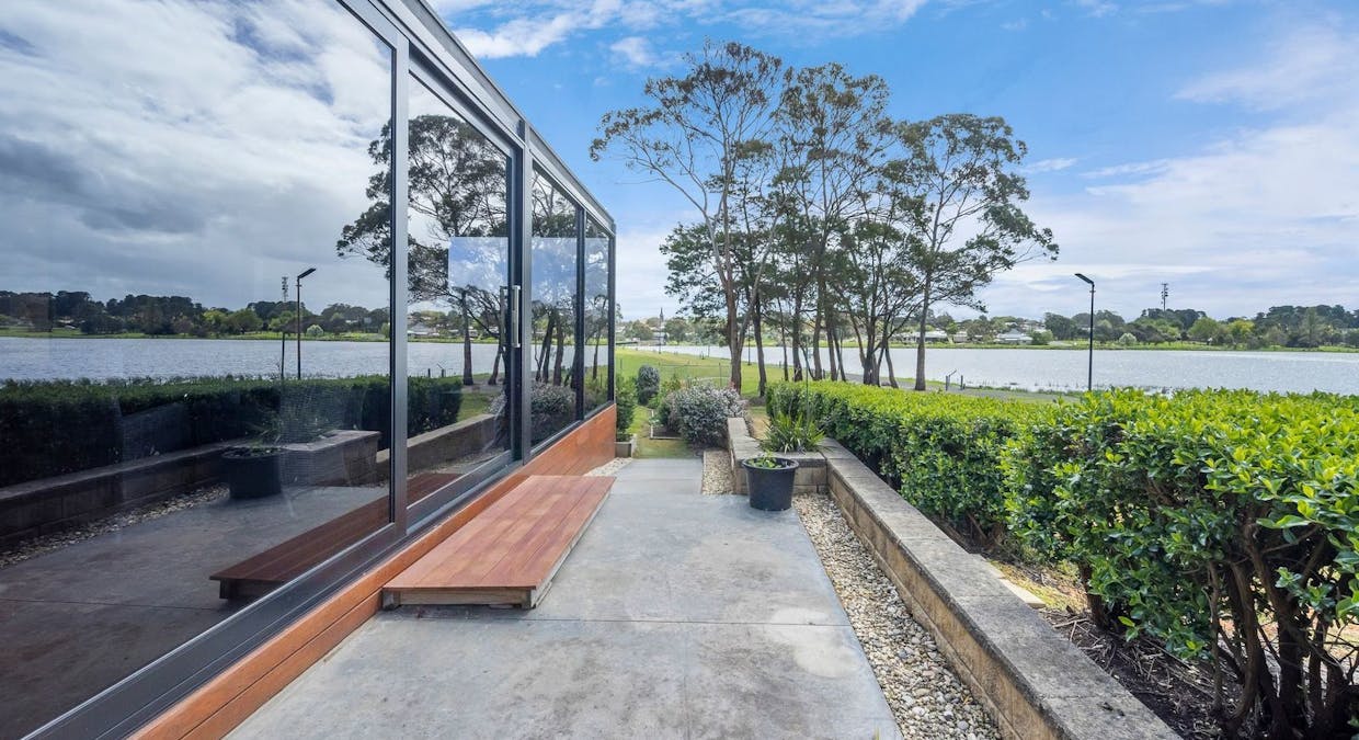 28 Lakeside Court, Hamilton, VIC, 3300 - Image 3