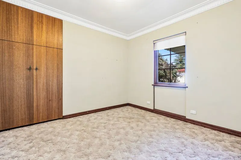 17 Spriggs Street, Berri, SA, 5343 - Image 10