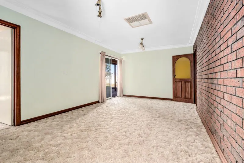 17 Spriggs Street, Berri, SA, 5343 - Image 6