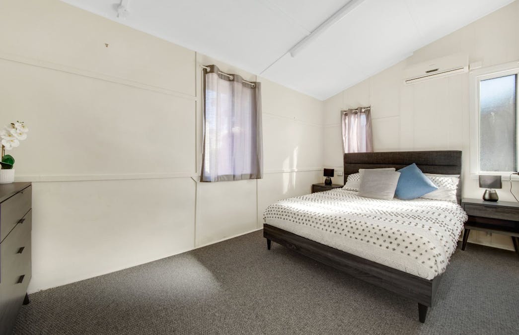 70 Lord Street, Gladstone Central, QLD, 4680 - Image 4