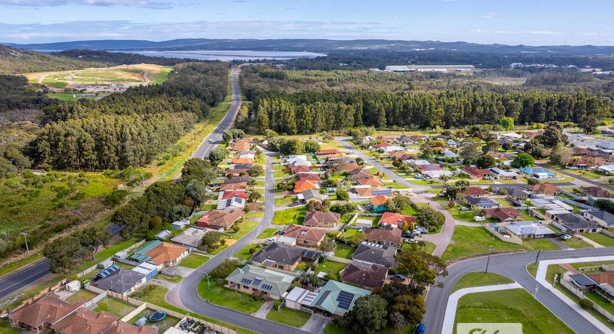 5 Vivian Crescent, Lockyer, WA, 6330 - Image 25