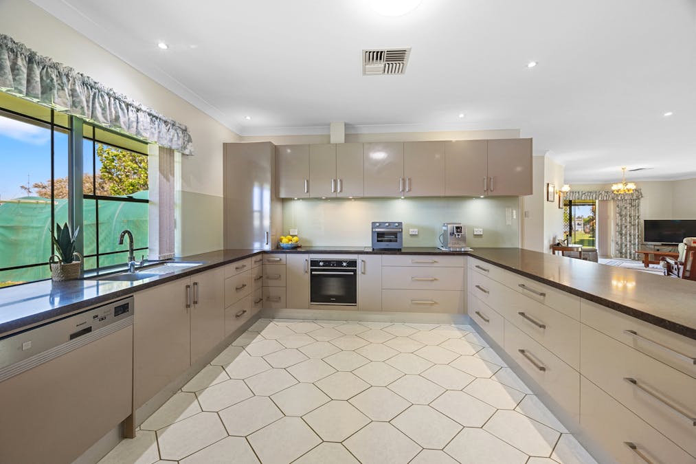 12 Rebecca Street, Wellington East, SA, 5259 - Image 8