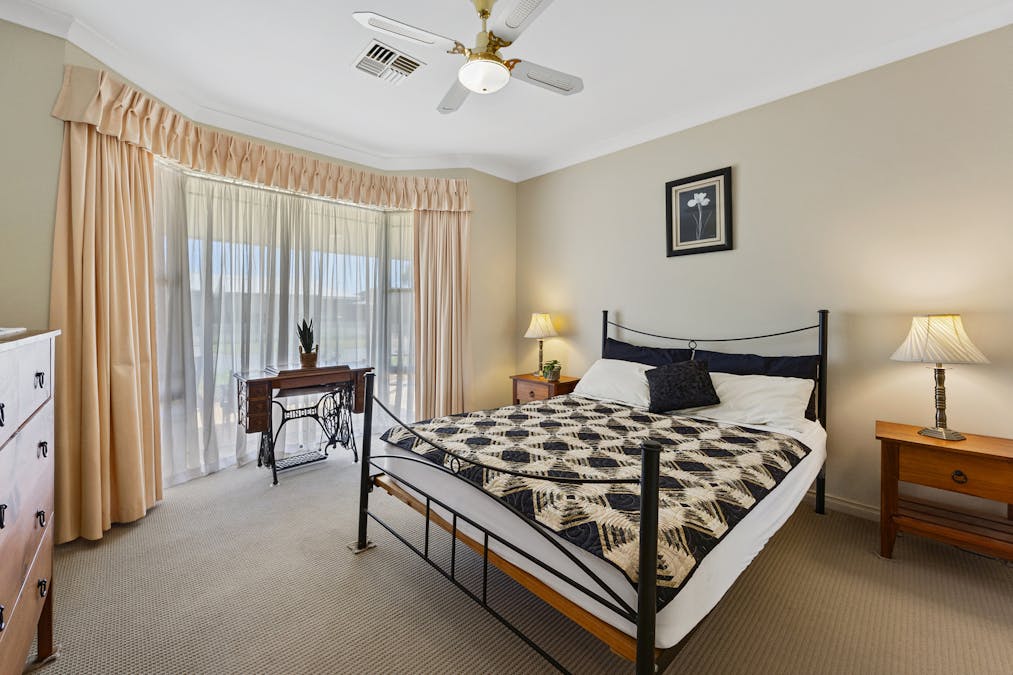 12 Rebecca Street, Wellington East, SA, 5259 - Image 15