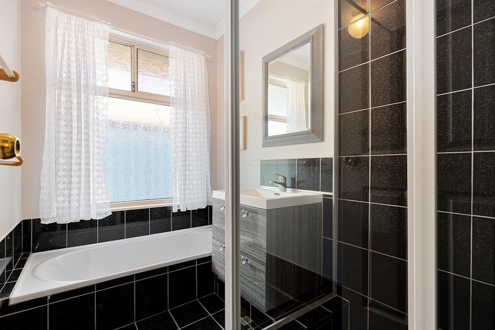 18 Trafalgar Gardens, Port Kennedy, WA, 6172 - Image 18