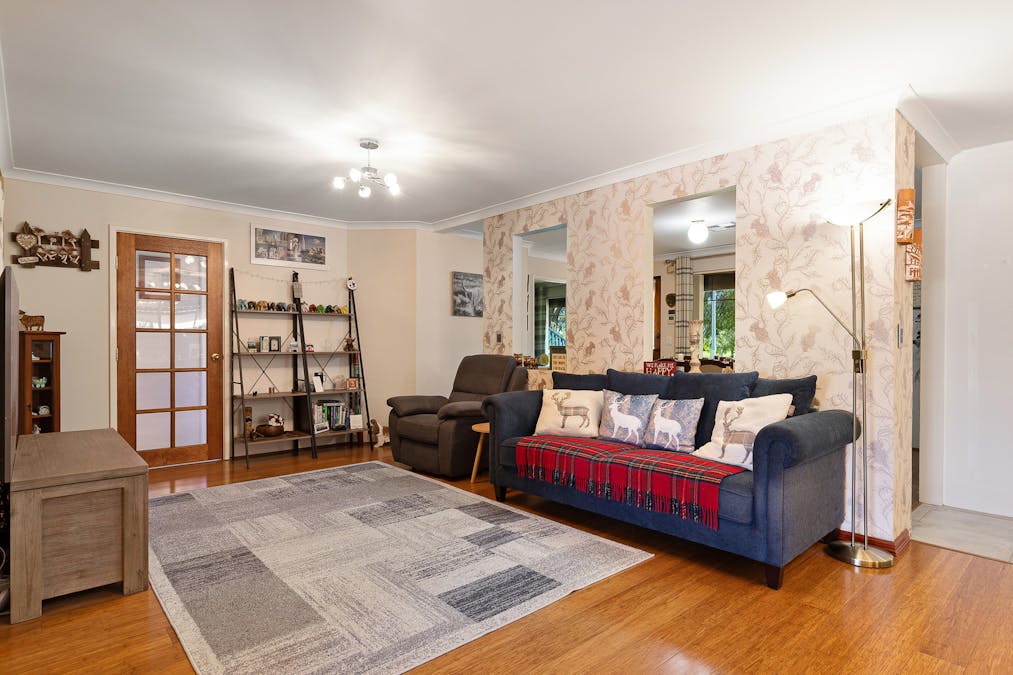 18 Trafalgar Gardens, Port Kennedy, WA, 6172 - Image 8