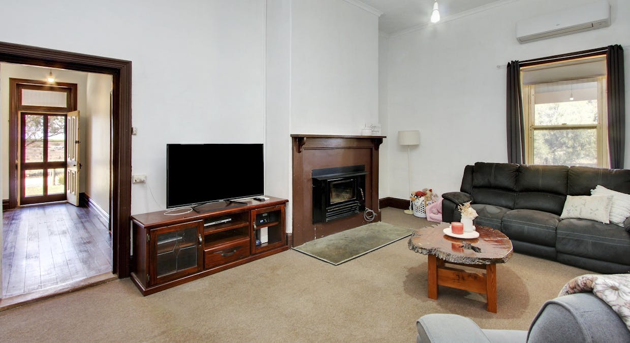 21981 Sturt Highway, Paringa, SA, 5340 - Image 6