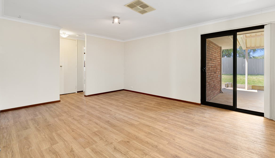 8 Belair Place, Cooloongup, WA, 6168 - Image 7