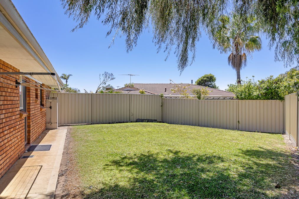 8 Belair Place, Cooloongup, WA, 6168 - Image 16