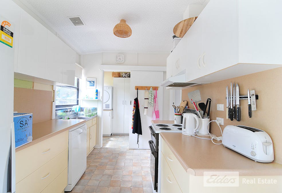 23 Ryan Terrace, Robe, SA, 5276 - Image 11