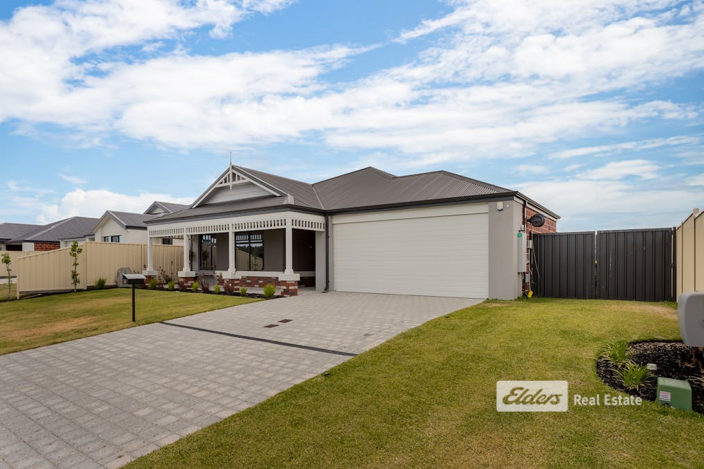 55 Oakridge Road, Australind, WA, 6233 - Image 2