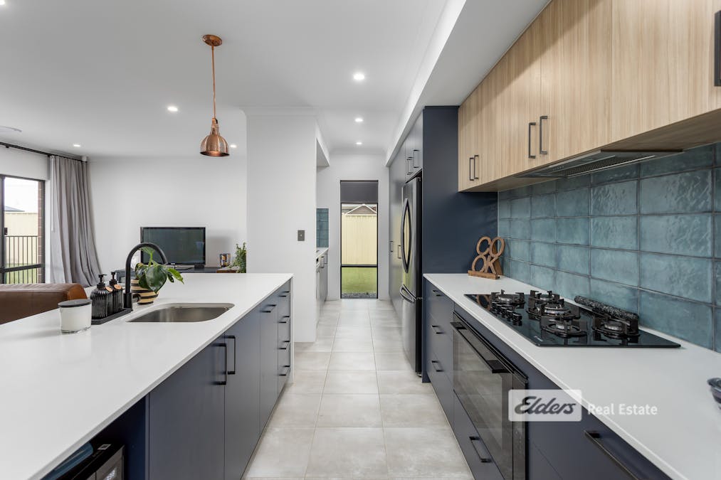 55 Oakridge Road, Australind, WA, 6233 - Image 5