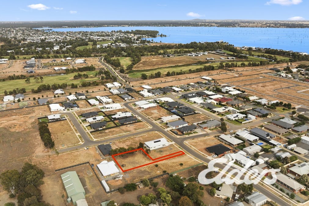 7 Woodlands Drive, Yarrawonga, VIC, 3730 - Image 2