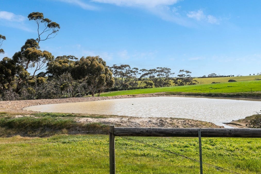 3487 North Coast Road, Cassini, SA, 5223 - Image 12