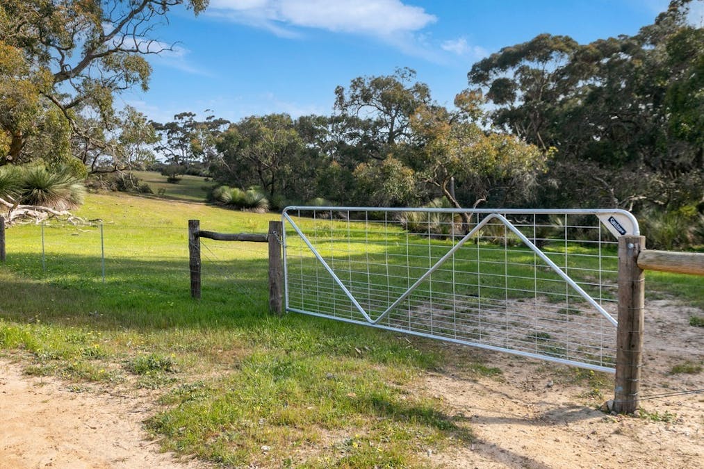 3487 North Coast Road, Cassini, SA, 5223 - Image 13