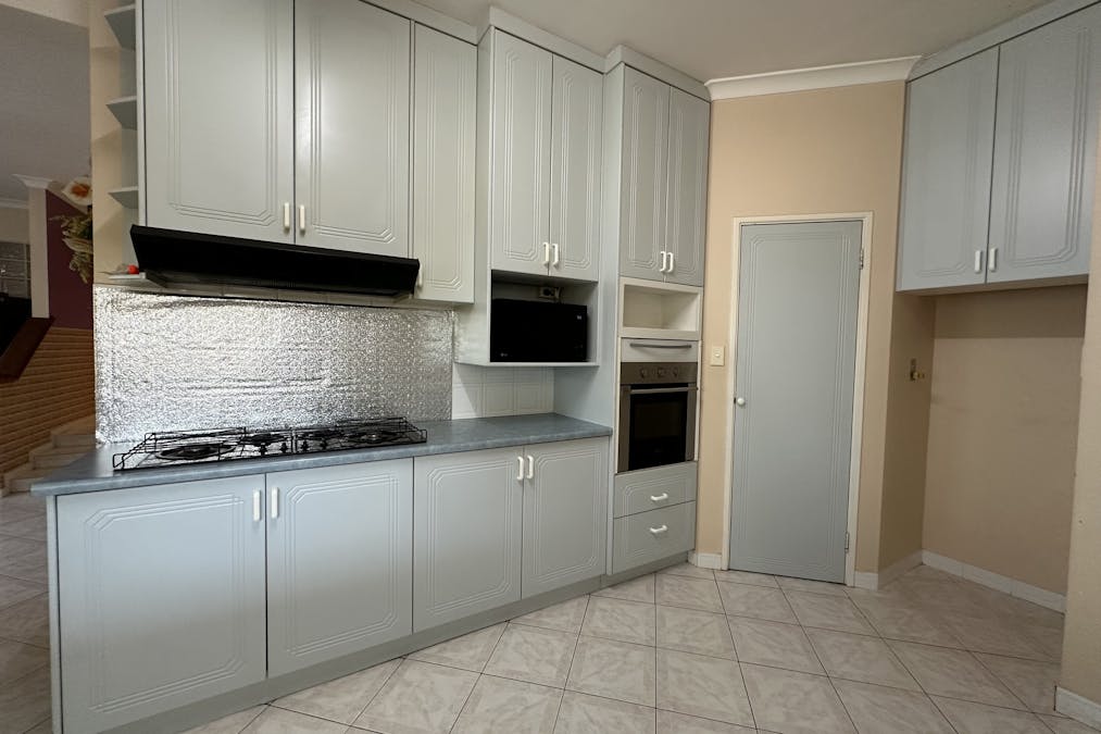 21 Annie Street, Katanning, WA, 6317 - Image 7