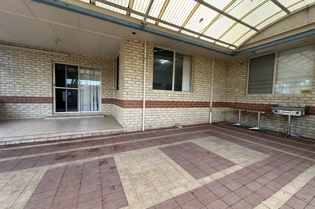 21 Annie Street, Katanning, WA, 6317 - Image 24