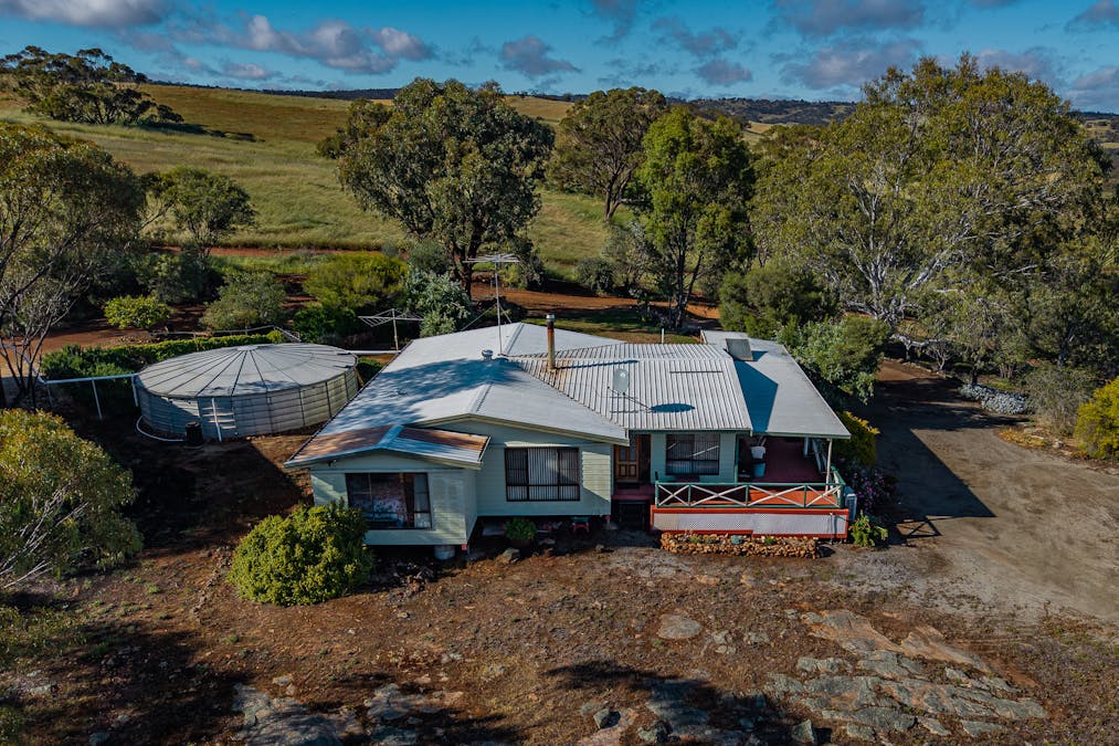113 Clarkson Street, West Toodyay, WA, 6566 - Image 34