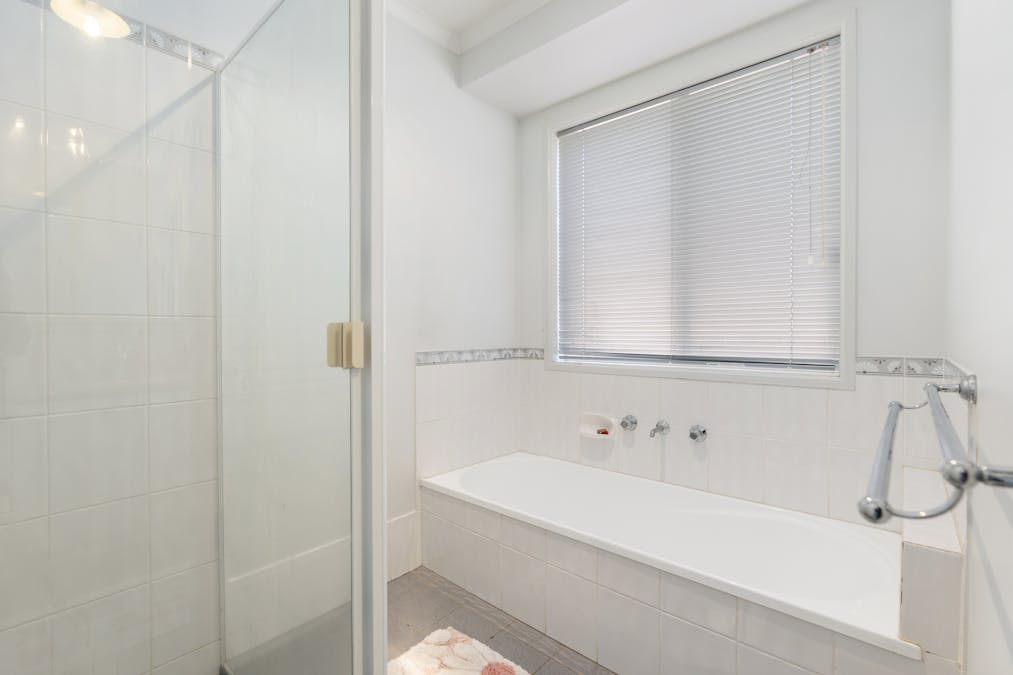 19 Fourth Street, Henty, NSW, 2658 - Image 12