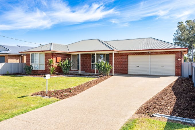19 Fourth Street, Henty, NSW, 2658 - Image 1