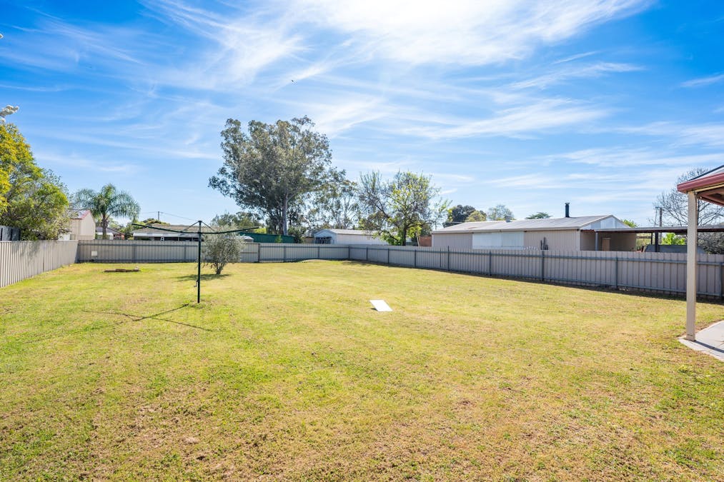 19 Fourth Street, Henty, NSW, 2658 - Image 17